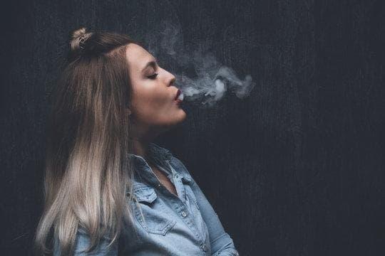 Új kutatás a who e cigarettes hatásairól, egészségkockázatok és trendek, és miért választják egyre többen a who e cigarettes e-cigarettákat