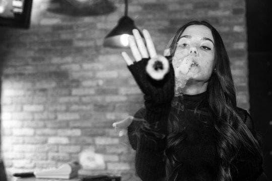 Komplett útmutató az elf bar liquid vásárláshoz, ízek, tesztek és biztonsági tippek