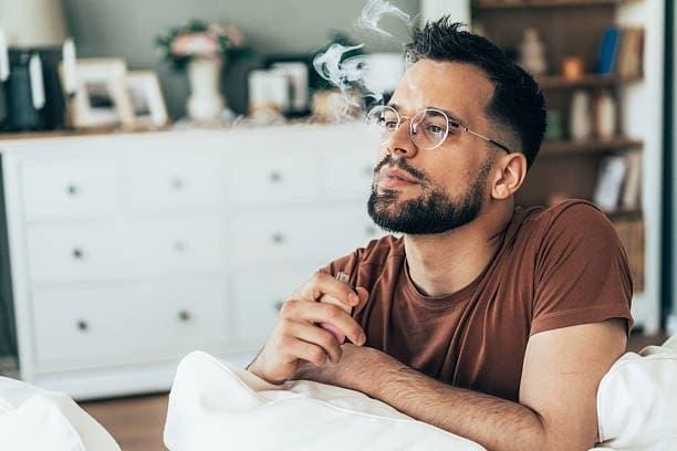 Teljes e-cigi vásárlási útmutató és e-cigi vélemények kezdőknek