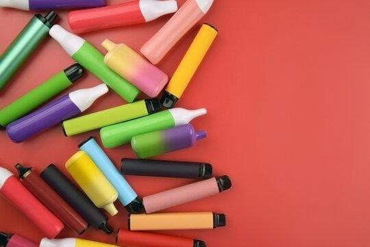 e cigi betiltás Magyarországon - jogszabályok, következmények és mit tehetsz