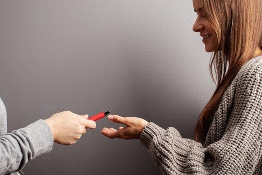 Fedezd fel a legjobb elektromos cigaretta webshop kínálatát: tippek, márkák és aktuális kedvezmények